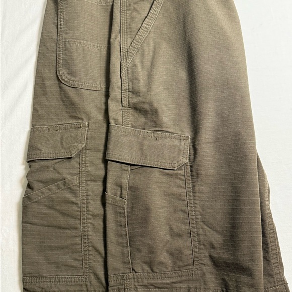 CARHARTT MEN’S FORCE RELAXED FIT RIPSTOP CARGO SHORT OLIVE SZ 40 EUC - Picture 7 of 14